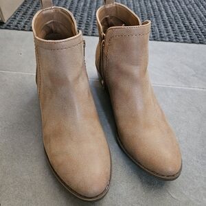 G by Guess ankle boot